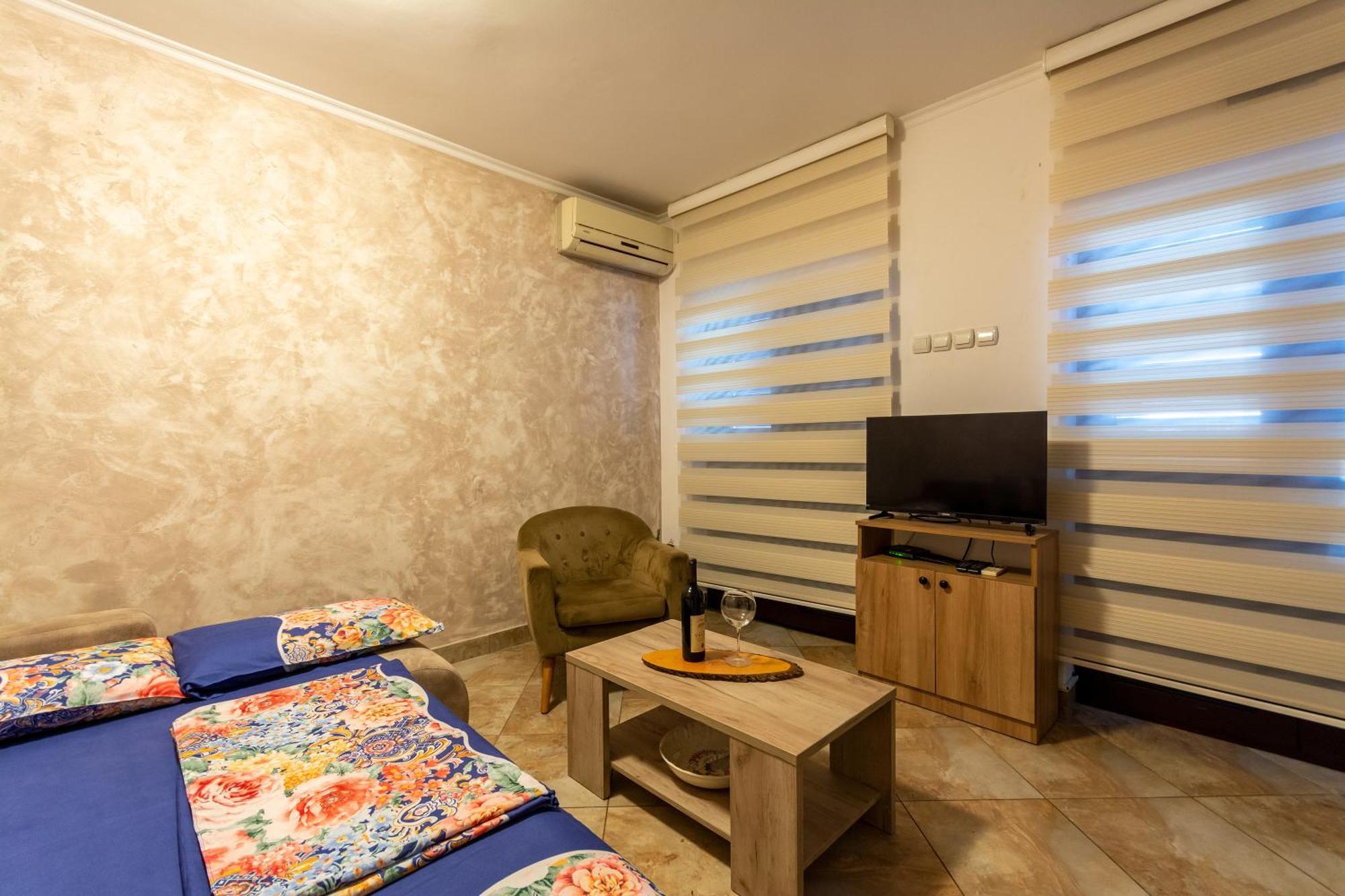 Sea Pearl Apartments Rafailovici Exterior foto