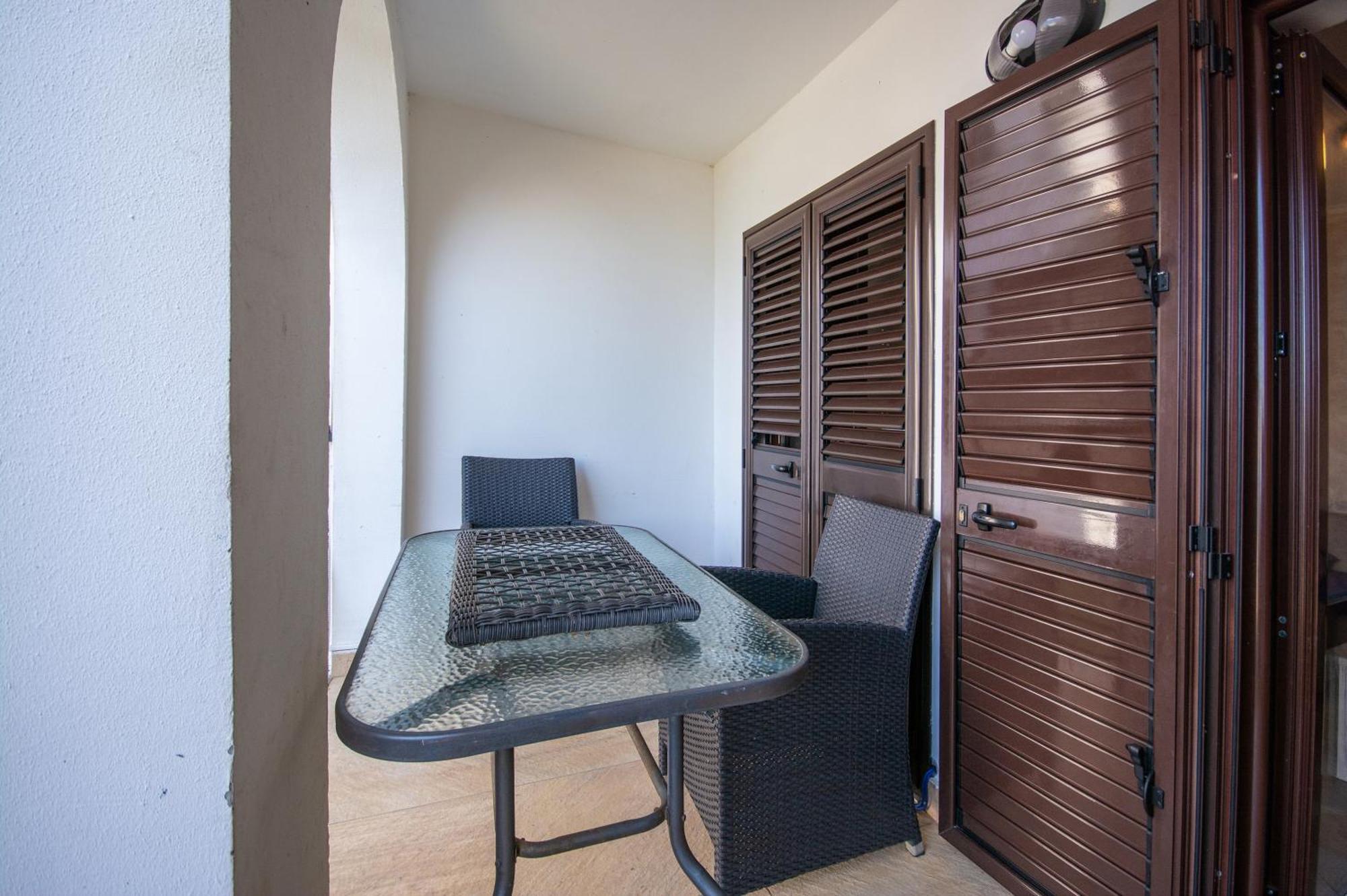 Sea Pearl Apartments Rafailovici Exterior foto